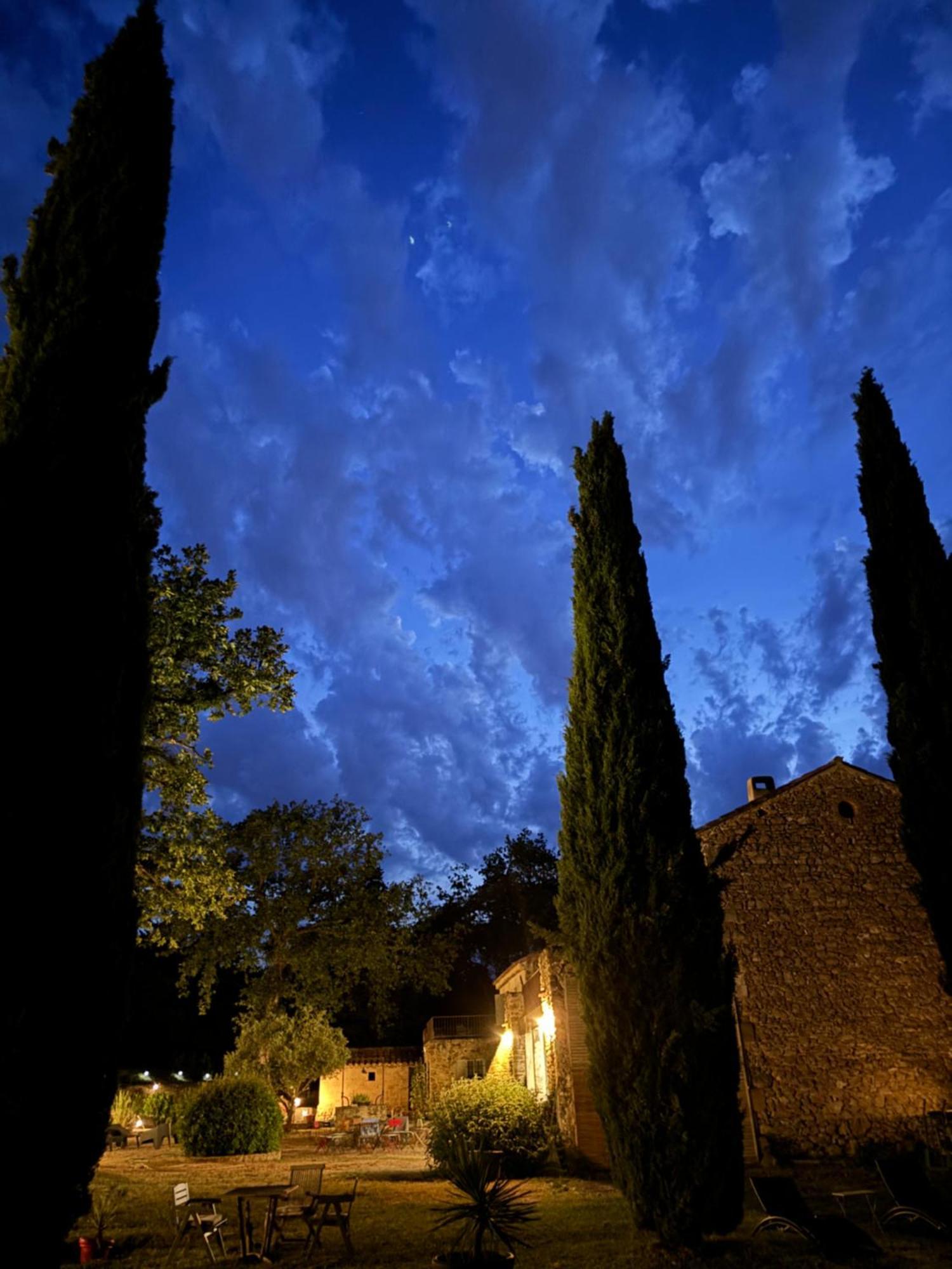 Domaine Du Commandeur Bed & Breakfast Mondragon Eksteriør bilde