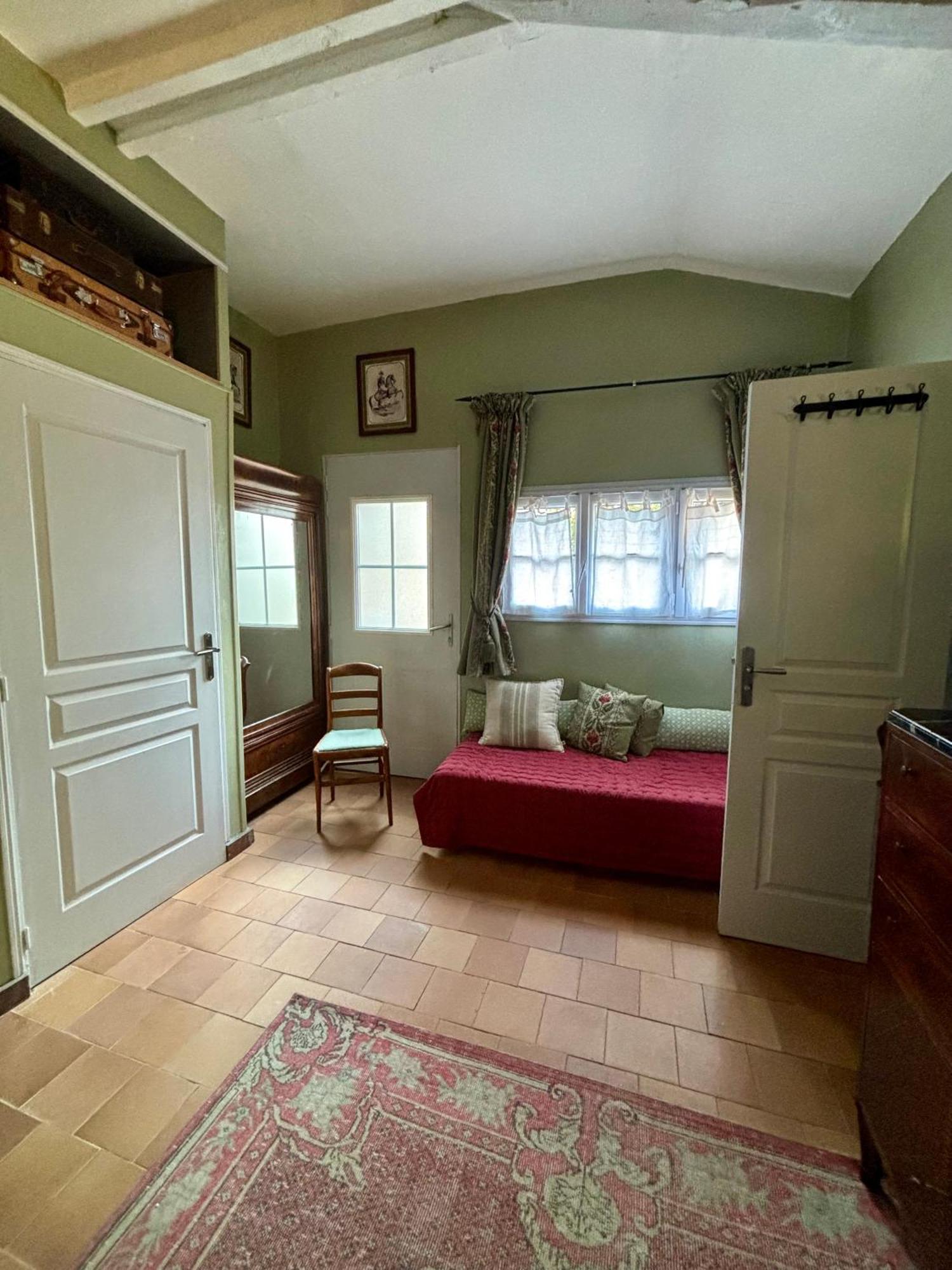 Domaine Du Commandeur Bed & Breakfast Mondragon Eksteriør bilde